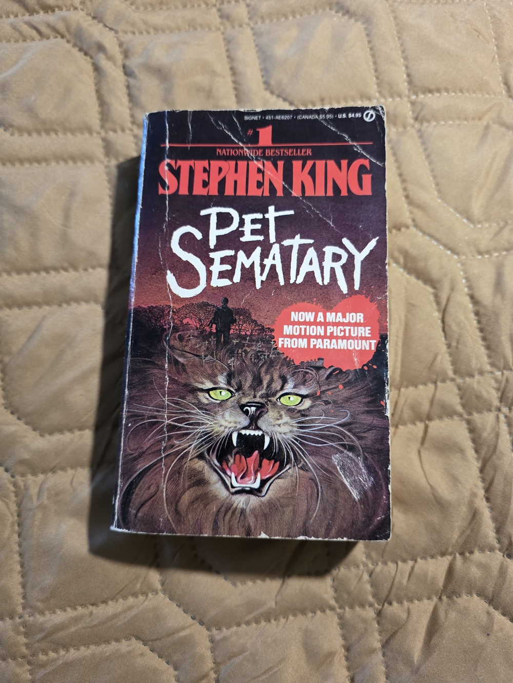 Stephen King "Pet Sematary" Paperback Book - Red & Brown Cover